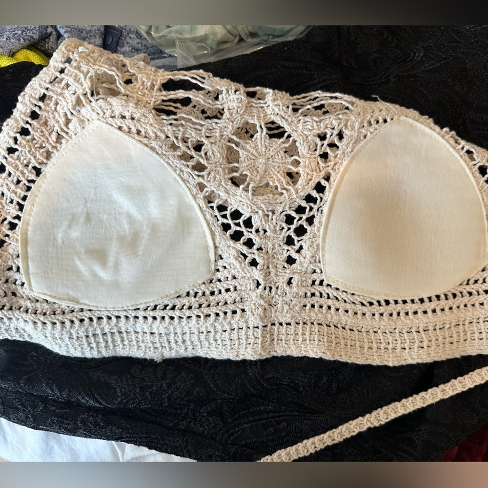 100% cotton crochet halter top - Picture 2 of 6